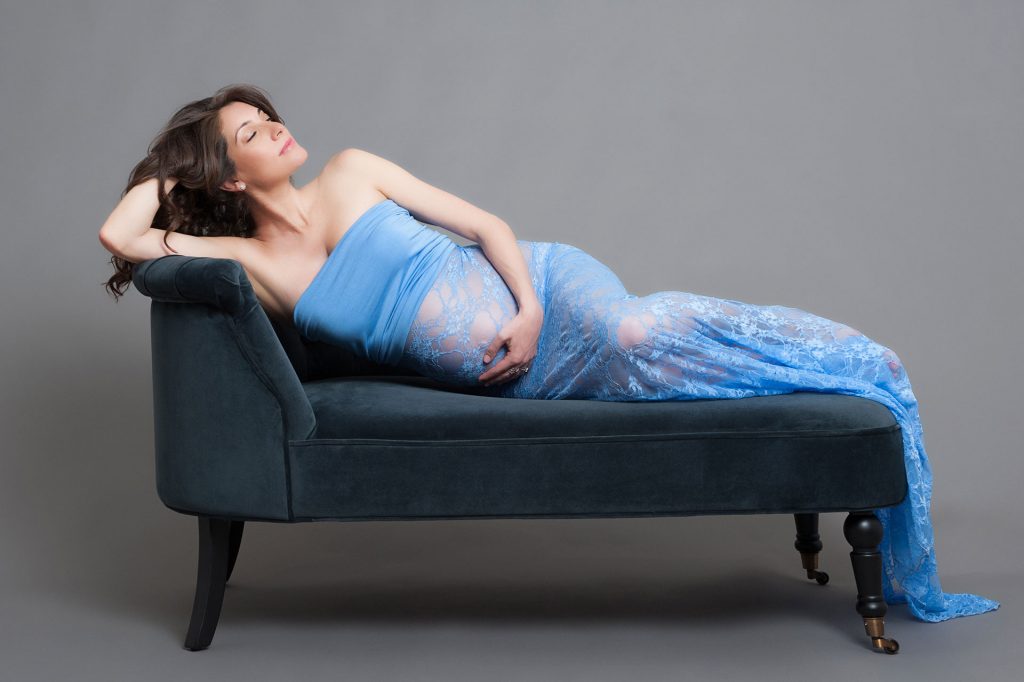 Maternity photoshoot in London